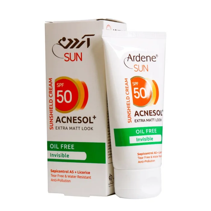 کرم ضد آفتاب بی‌رنگ آکنه‌سول پلاس آردن SPF50 مناسب پوست چرب